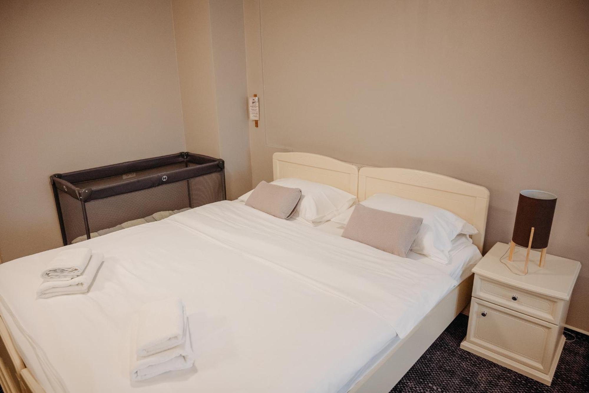 Hotel Kunst Krško 部屋 写真